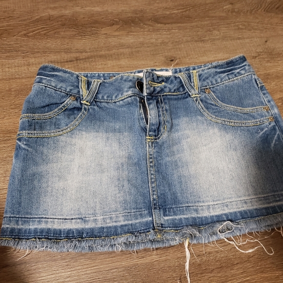 Ladies O'Neill Jean Skirt Size 7 - Picture 1 of 3